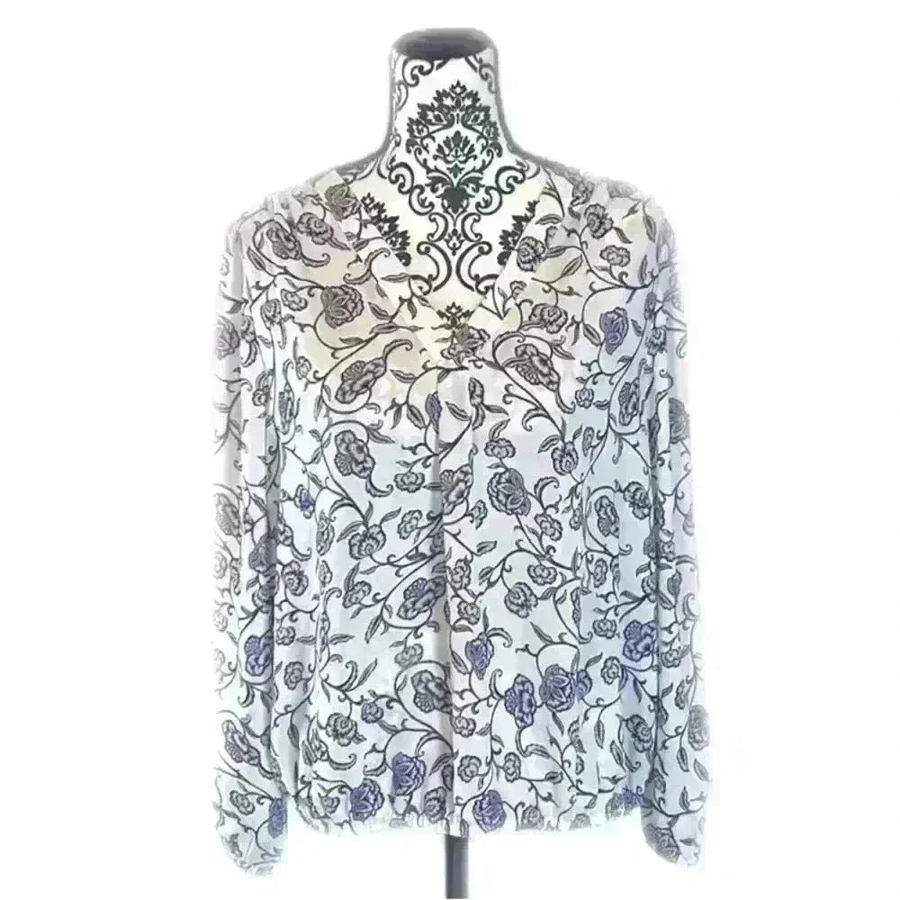 Chaus Purple Wisteria Ice Floral Print V-Neck Balloon sleeve Blouse, M